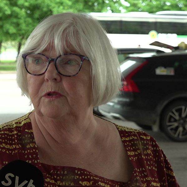 I videon uttrycker människor SVT träffade vid Sundsvalls sjukhus sin oro inför det svåra bemanningsläget inom vården.