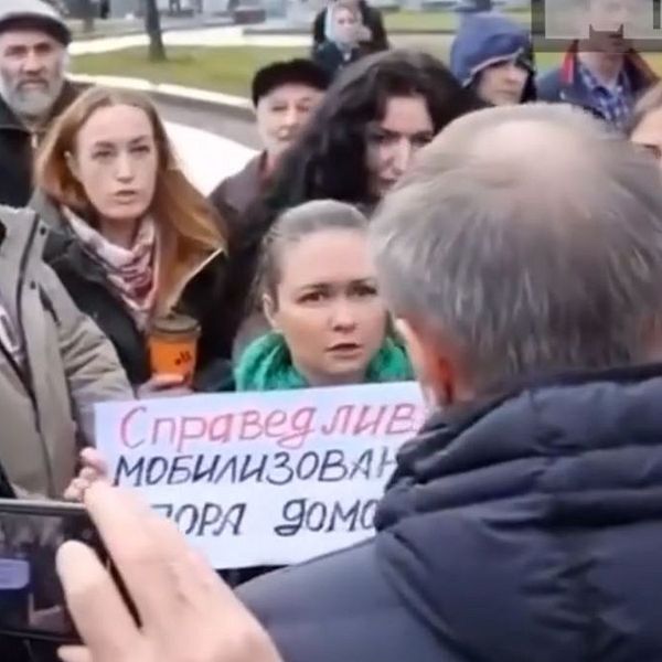 Folksamling av protesterande i Ryssland