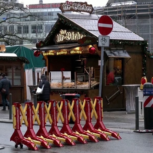 Fordonshinder på en julmarknad i Tyskland.