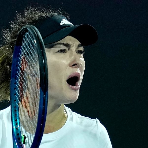 Anna Kalinskaja har spelat drömtennis Dubai och slagit ut tre topp 10-spelare.