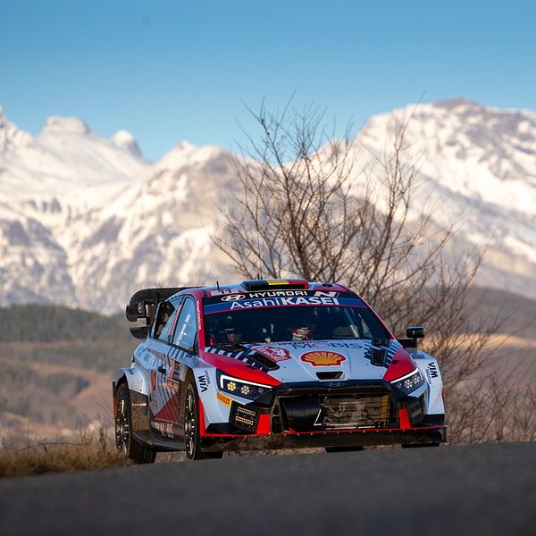 Rally-VM, Thierry Neuville.