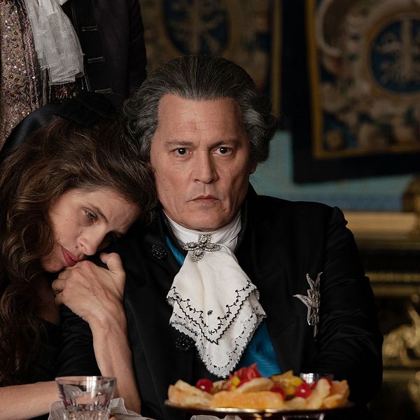 Johnny Depp, Maïwenn, 2023, Jeanne du Barry recension, Jeanne du Barry betyg,