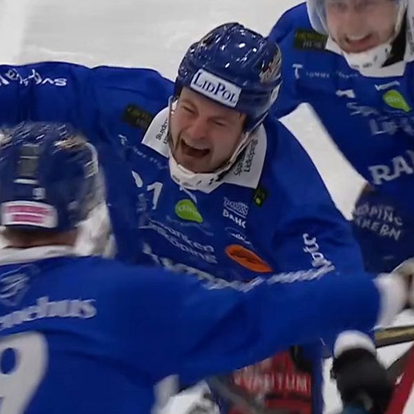 Christoffer Edlund avgör SM-finalen i Bandy mot Västerås