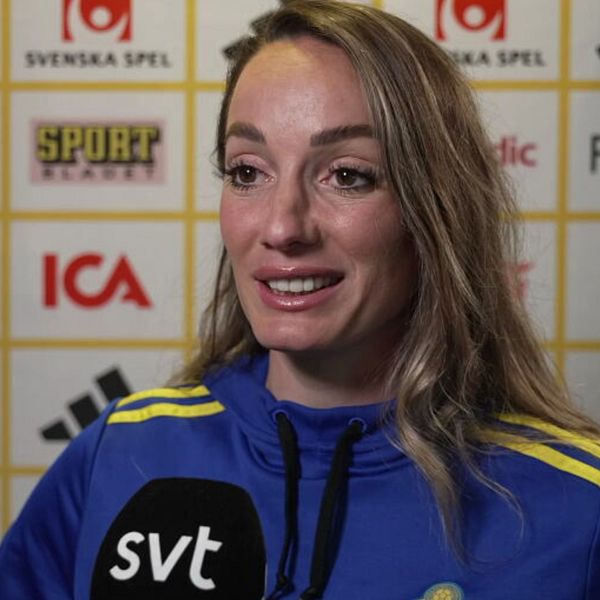 Kosovare Asllani och Fridolina Rolfö