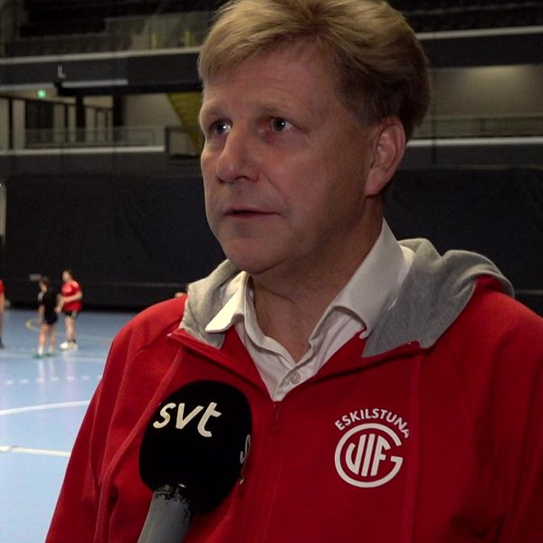 Björn Föressevi i en idrottshall