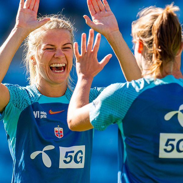 Caroline Graham Hansen om vadet med landsmaninnan Ada Hegerberg