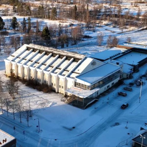 Erik Niva och sporthallen i Malmberget