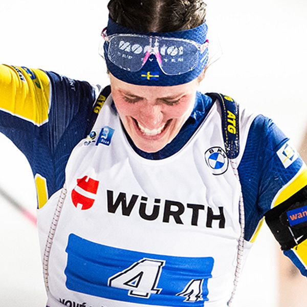 Elvira Öberg åkte upp Sverige till medalj i mixedstafetten