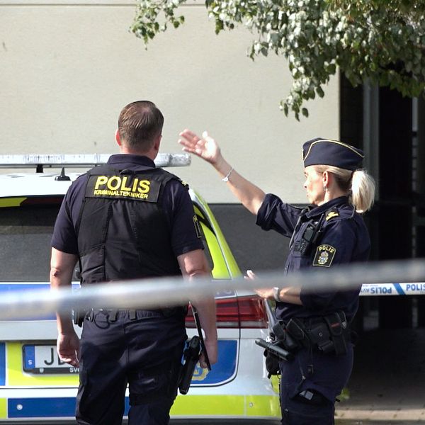 avspärrningar och polis