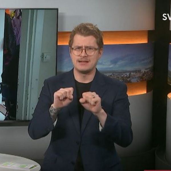 Programledaren tecknar ”stress”