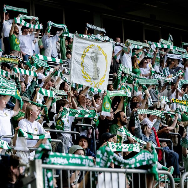 Västerviks och Hammarbys supportrar