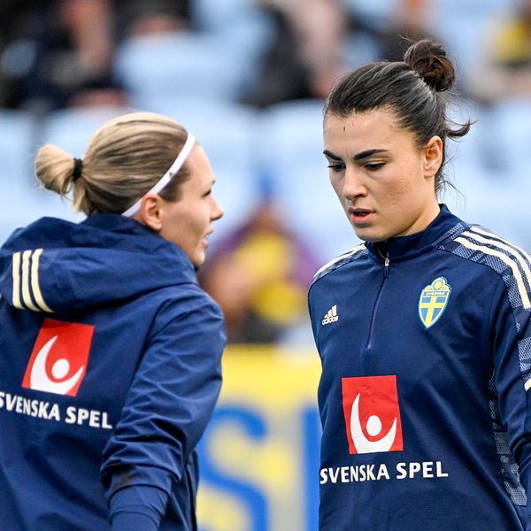 Jennifer Falk fick chansen från start mot Italien.