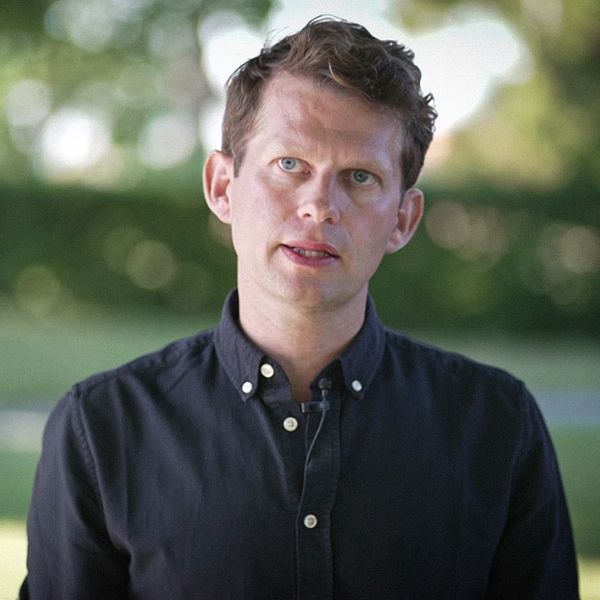 Göteborgs stads kommunordförande Johan Attenius, socialdemokraterna, till vänster. Oppositionspolitiker i Göteborg Axel Darvik, liberalerna, till höger.