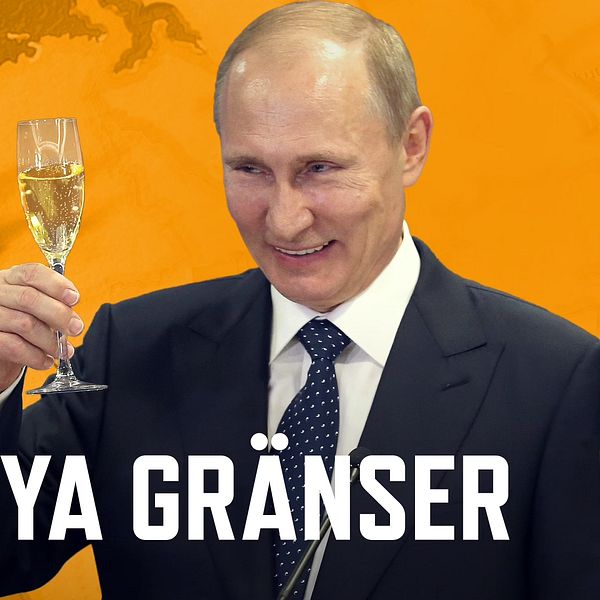Putin håller upp ett champangeglas och ler stort. I bakgrunden syns delar av en Europakarta.