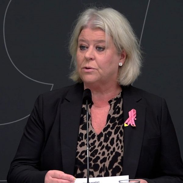 Förslag: Fotboja för unga som vårdas enligt LVU