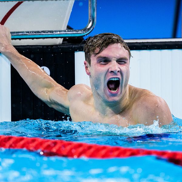 Bobby Finke är ny världsrekordinnehavare på 1 500 meter frisim.