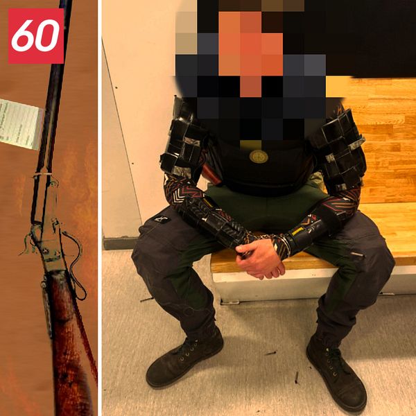 Vapen och dokument på ett bord samt den misstänkte mannen med pixlat ansikte på en bänk.