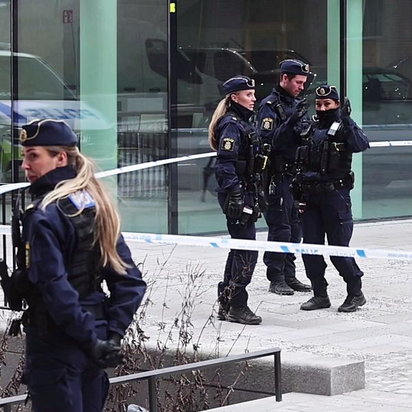 Polisen: I nuläget inget samband mellan skjutningarna i Vårby och Solna ...