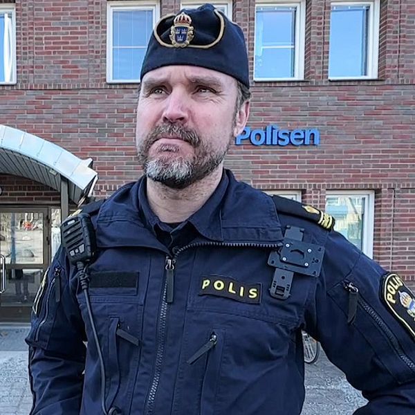 Till vänster lustgas som sprutas in i en ballong, till höger polisen Andreas Pettersson.