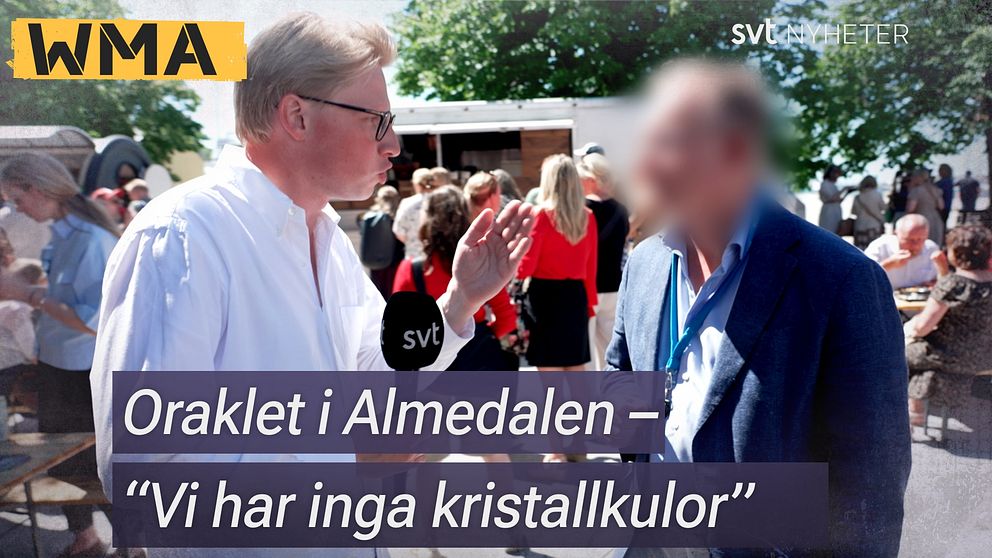 Två politiker samtalar i Almedalen framför publik och SVT-grafik om kristallkulan.