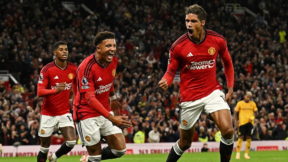Se Raphaël Varane bli hjälte för Manchester United i premiären.