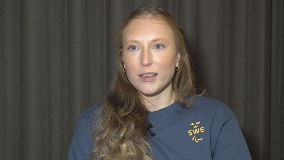 Paraidrottarna Philip Jönsson, Sportskytte, Ebba Einarsson, Rodd, Anna Benson, Sportskytte, Anna Beck, Cykel svarar på personliga frågor.