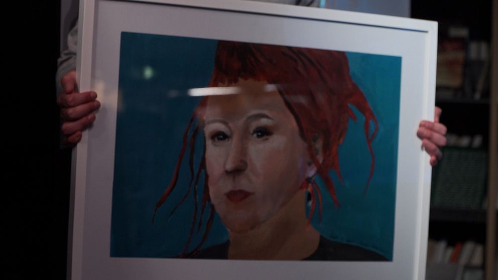 En målning på författaren Olga Tokarzcuk.