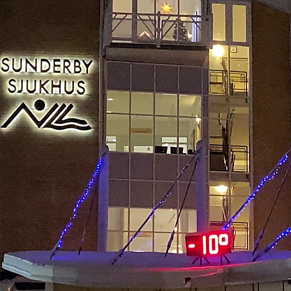 Bild på Sunderby sjukhus exteriör samt Katarina Johansson, verksamhetsområdeschef för hjärtvården i Norrbotten, som har en röd tröja på sig.