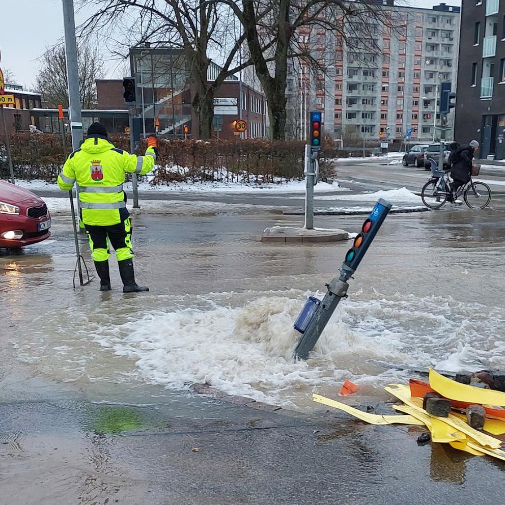 Vattnet har forsat ut på gatorna i Lund
