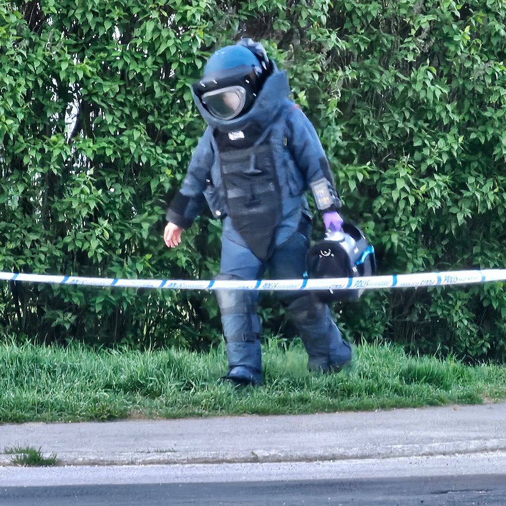 Nationella bombskyddet på plats i Norrlöping.