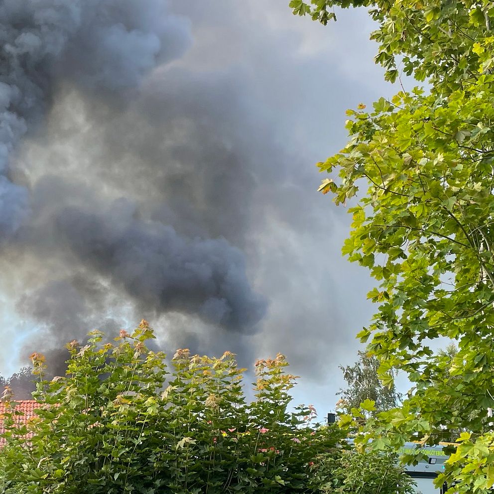 Bild från branden i Åsa i Kungsbacka kommun