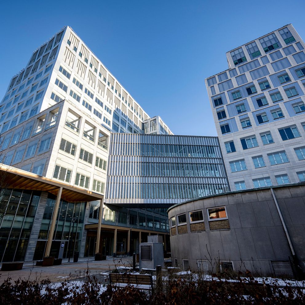 Exteriör av Skånes universitetssjukhus i Malmö.