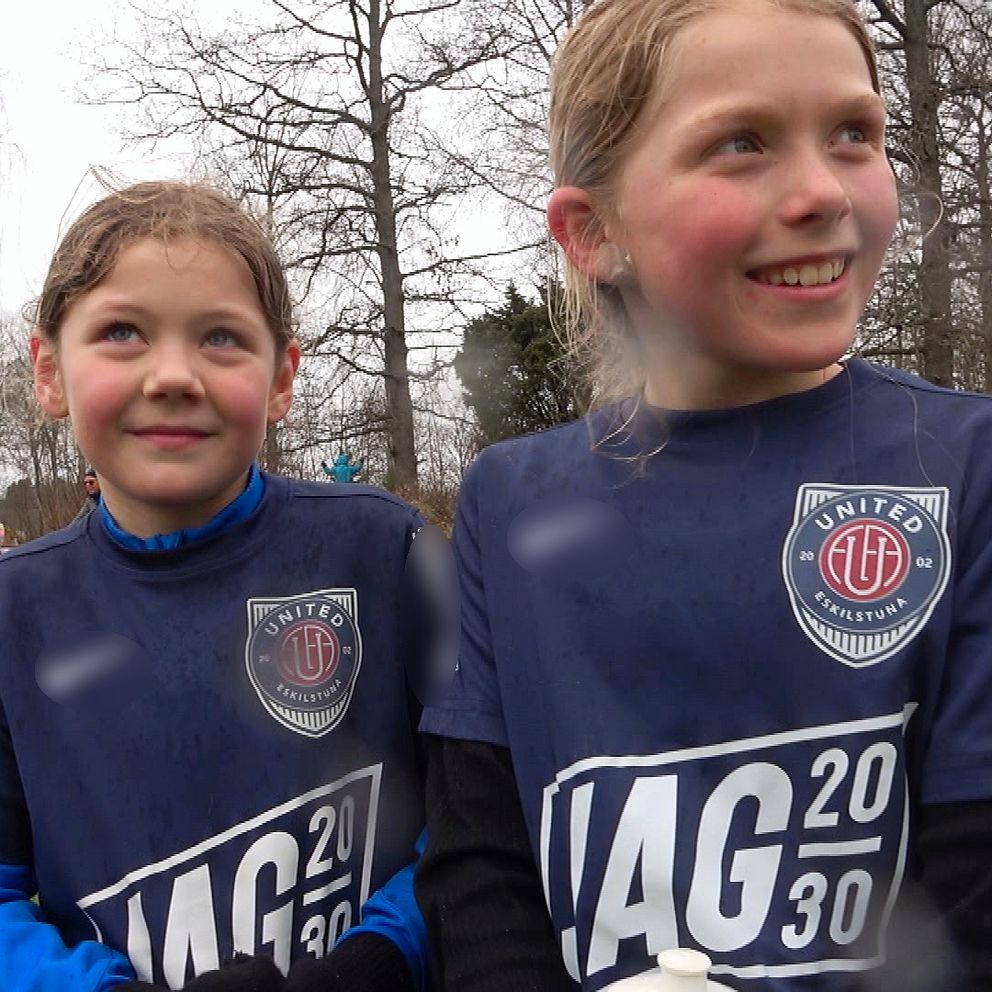 Två av deltagarna i Eskilstuna.  Eskilstunaklubbarna, IFK Eskilstuna, Skogstorps Goif och Kvicksunds SK bjöd in till fotbollsfest.