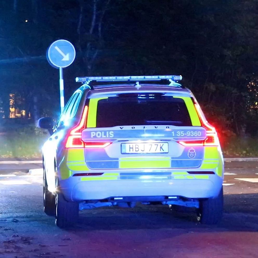 Polisbil i Vällingby
