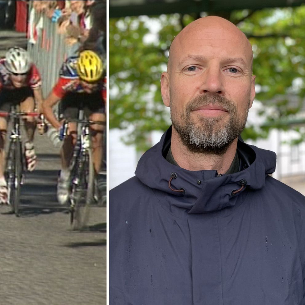 En delad bild med två sektioner. Den vänstra sektionen visar en intensiv cykeltävling där flera cyklister tävlar om förstaplatsen på en asfalterad väg, omgiven av entusiastiska åskådare. Den högra sektionen visar en man i en mörk jacka som står under ett träd, med fokus på hans överkropp.