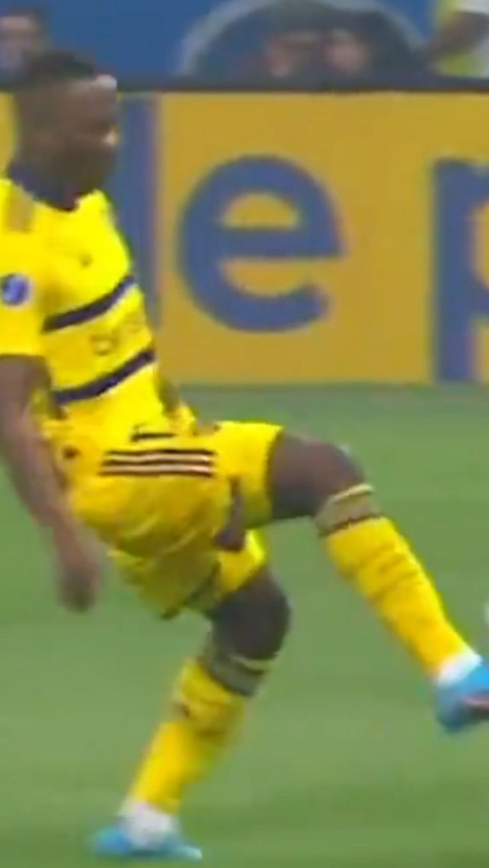 Boca Juniors Luis Advincula blev utvisad efter åtta sekunder.