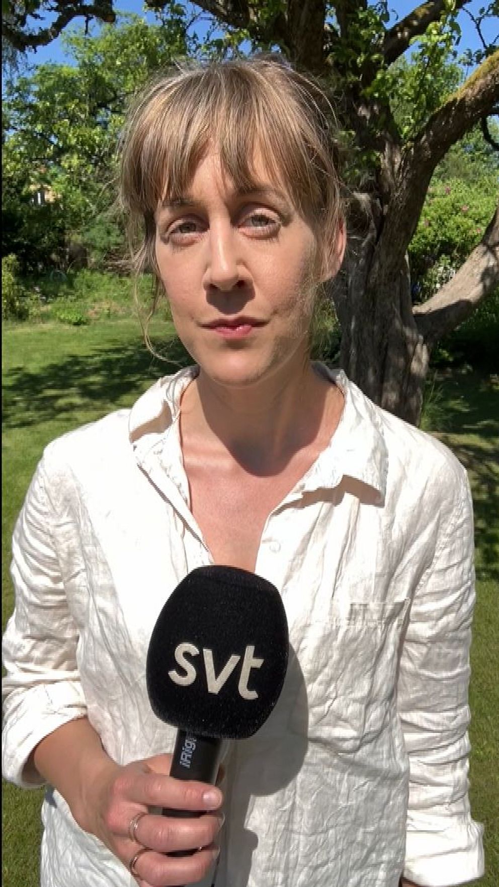 Så bekämpar du mördarsniglarna – SVT:s reporter testar knepen | SVT Nyheter
