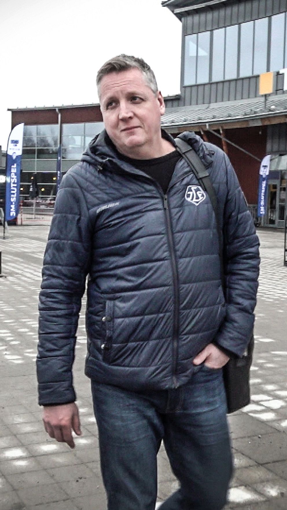 Torbjörn Olsson är klubbchef för supporterföreningen Leksands Superstars.