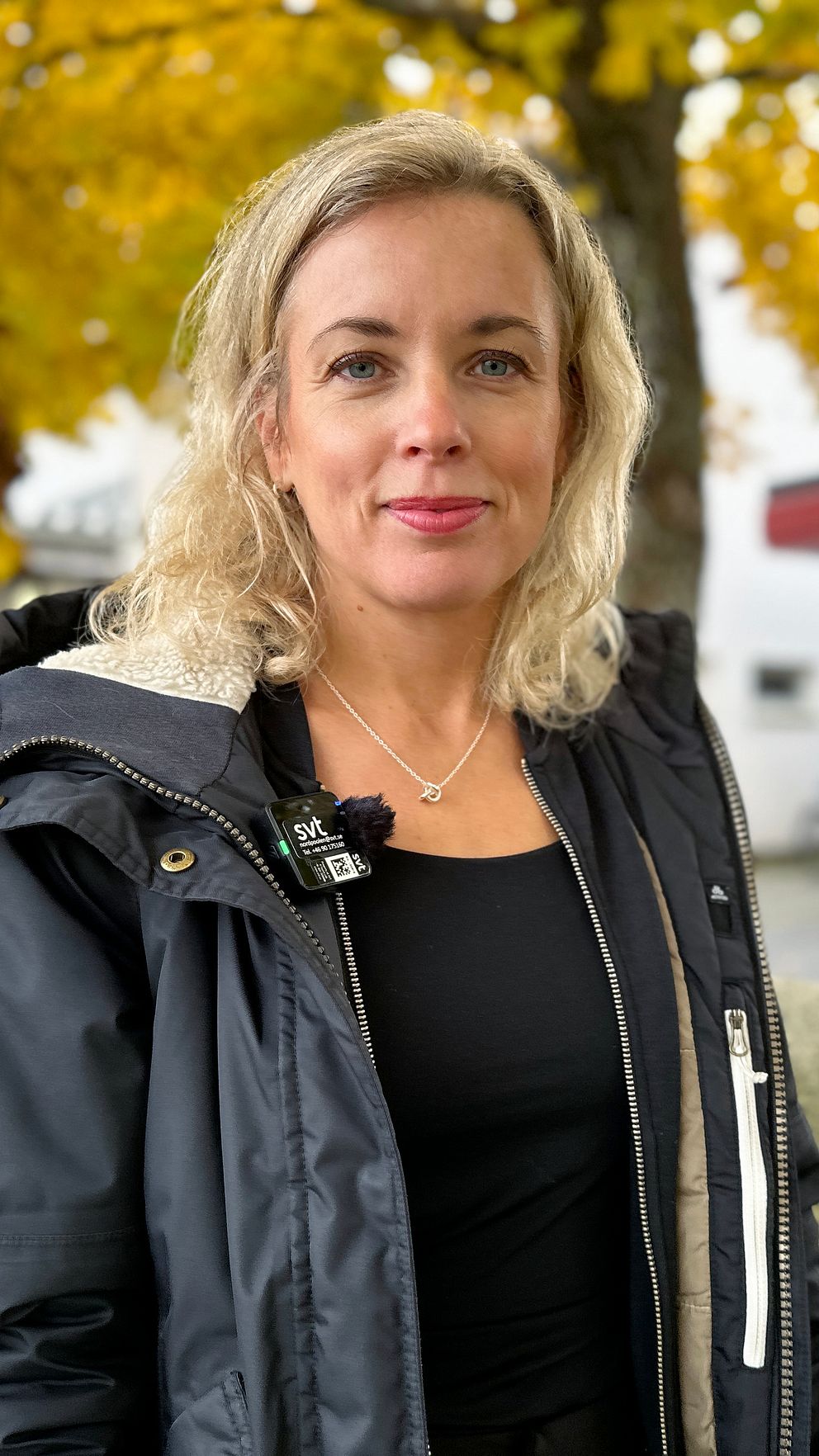 Smittskyddsläkaren Therese Thunberg från Region Västerbotten står utanför regionens hus i Umeå.