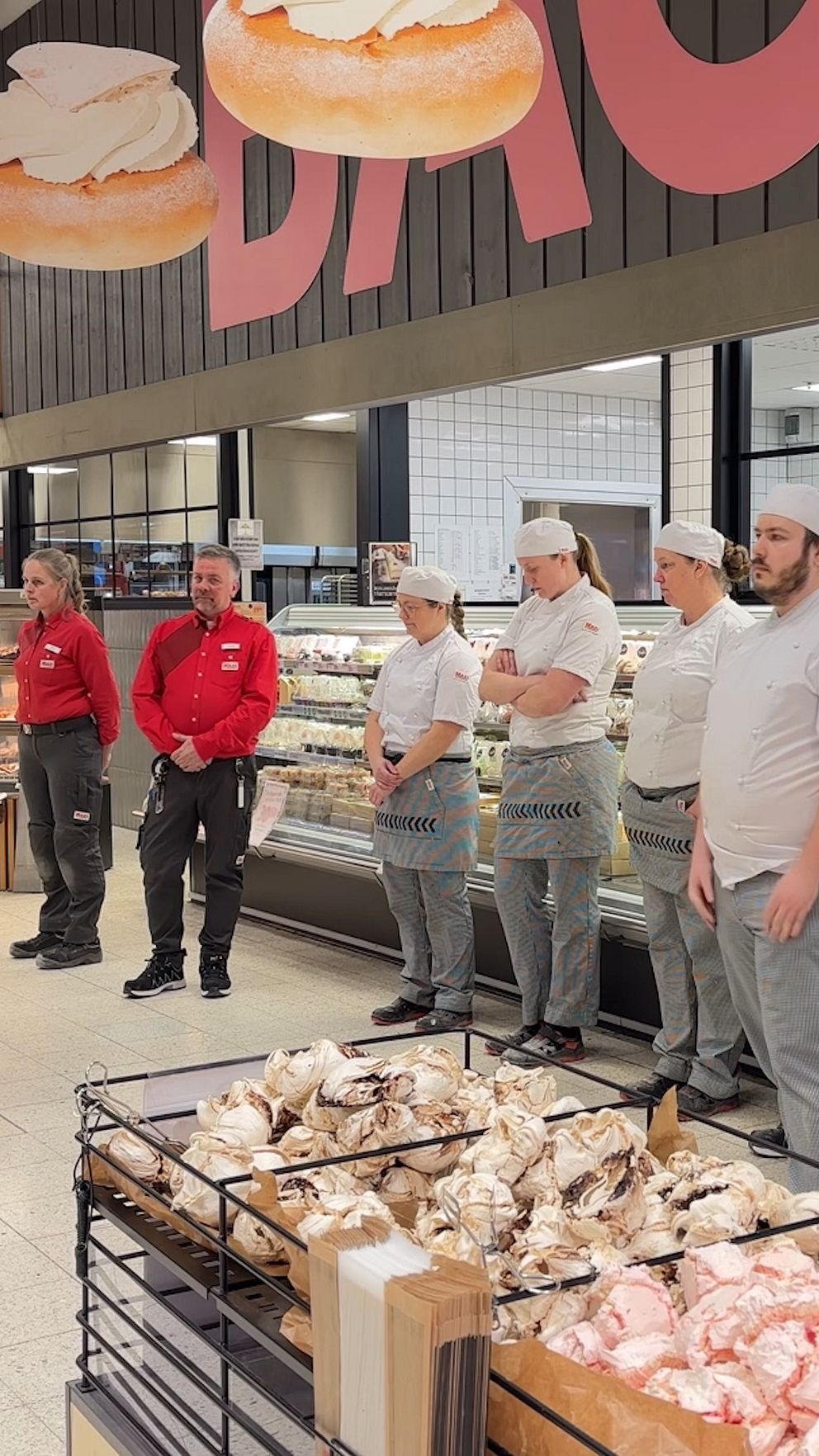 Tyst minut på Ica Maxi i Örebro
