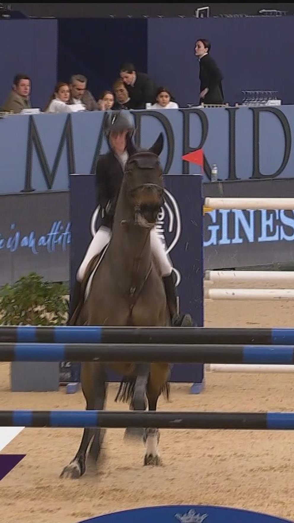 Angelie Von Essen på sista hindret i Världscupen i Madrid