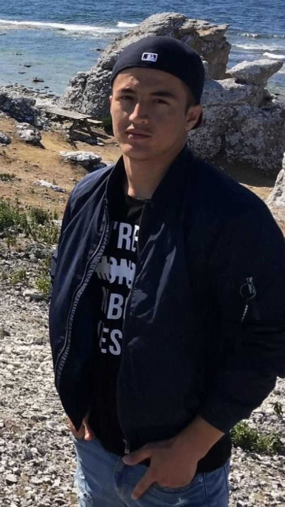 ung kille i keps