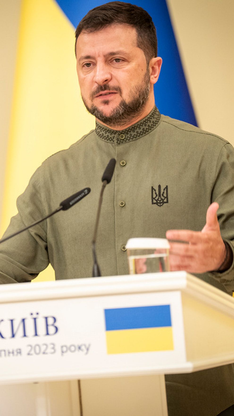 Volodymyr Zelenskyj säger att