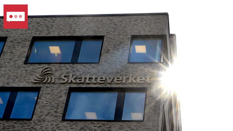 Solen kikar fram bakom Skatteverkets huvudkontor.