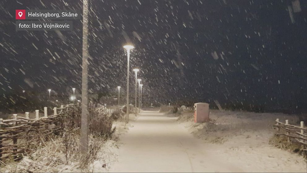 Snöfall i Helsingborg, Skåne på morgonen den 16 november 2023.