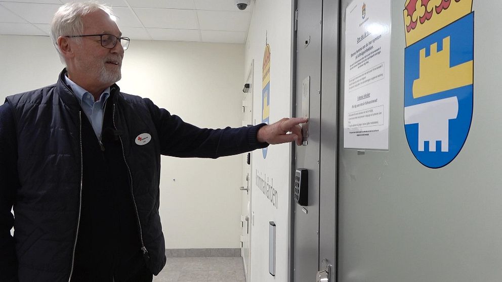 Lars Eliasson från Röda korset på häktet i Östersund