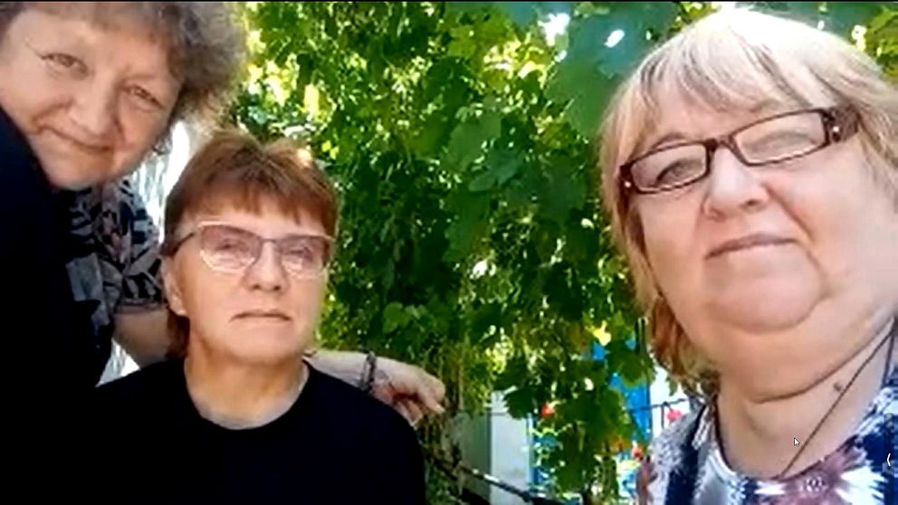 Lesia Debrina, Nina Knytas och Valentyna Vasylyshyna-German från Gammalsvenskby.