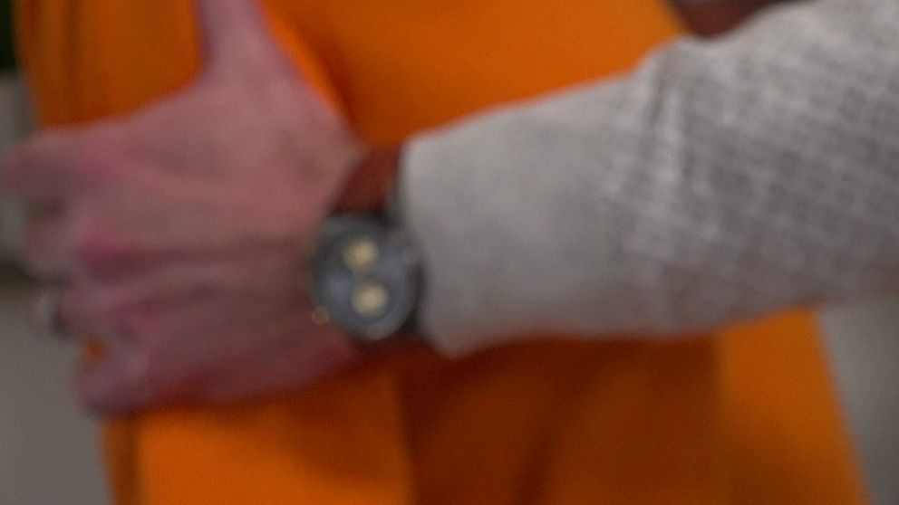Tre frågor om: Då ska du larma polisen om våld i nära relationer