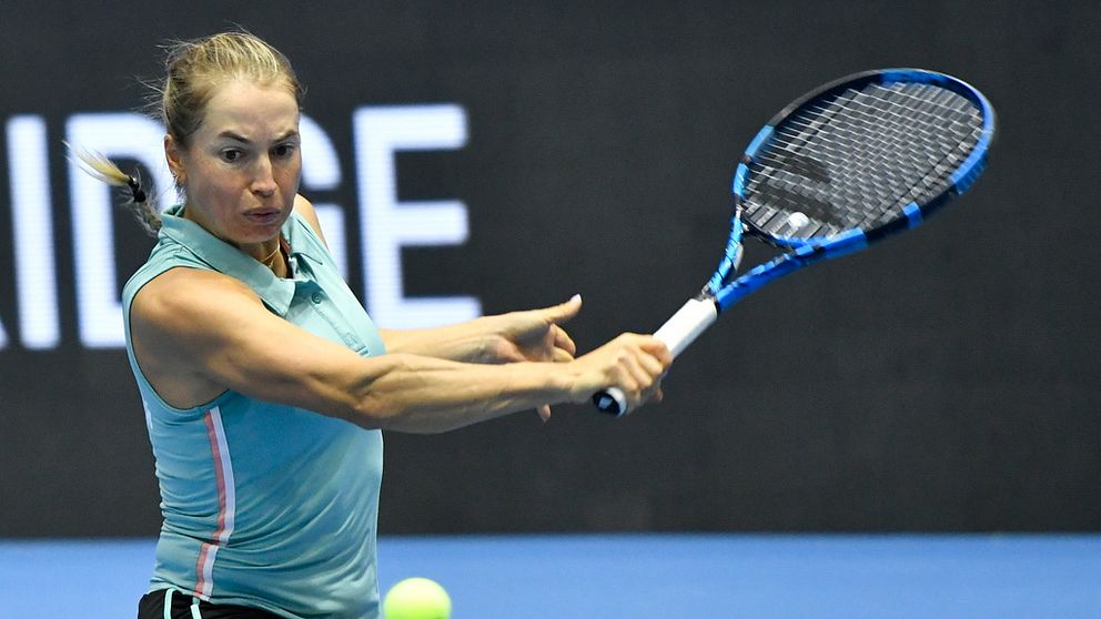Julia Putintseva tävlar för Kazakstan men föddes i Moskva.  Hon  har nått kvartsfinal i Grand Slam tre gånger.