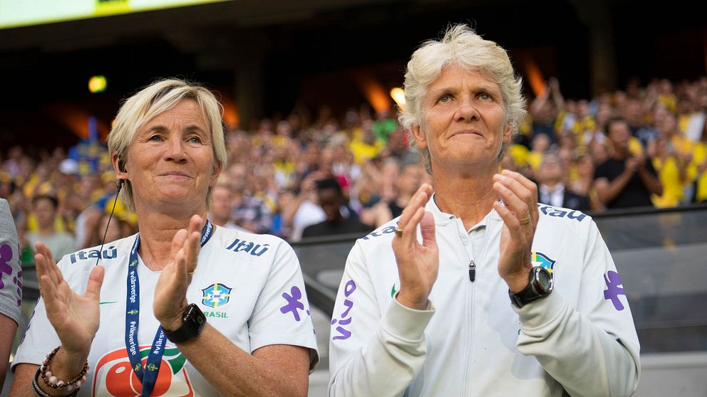 Lilie Persson (till vänster) och Pia Sundhage ledde Brasilien under fyra år.